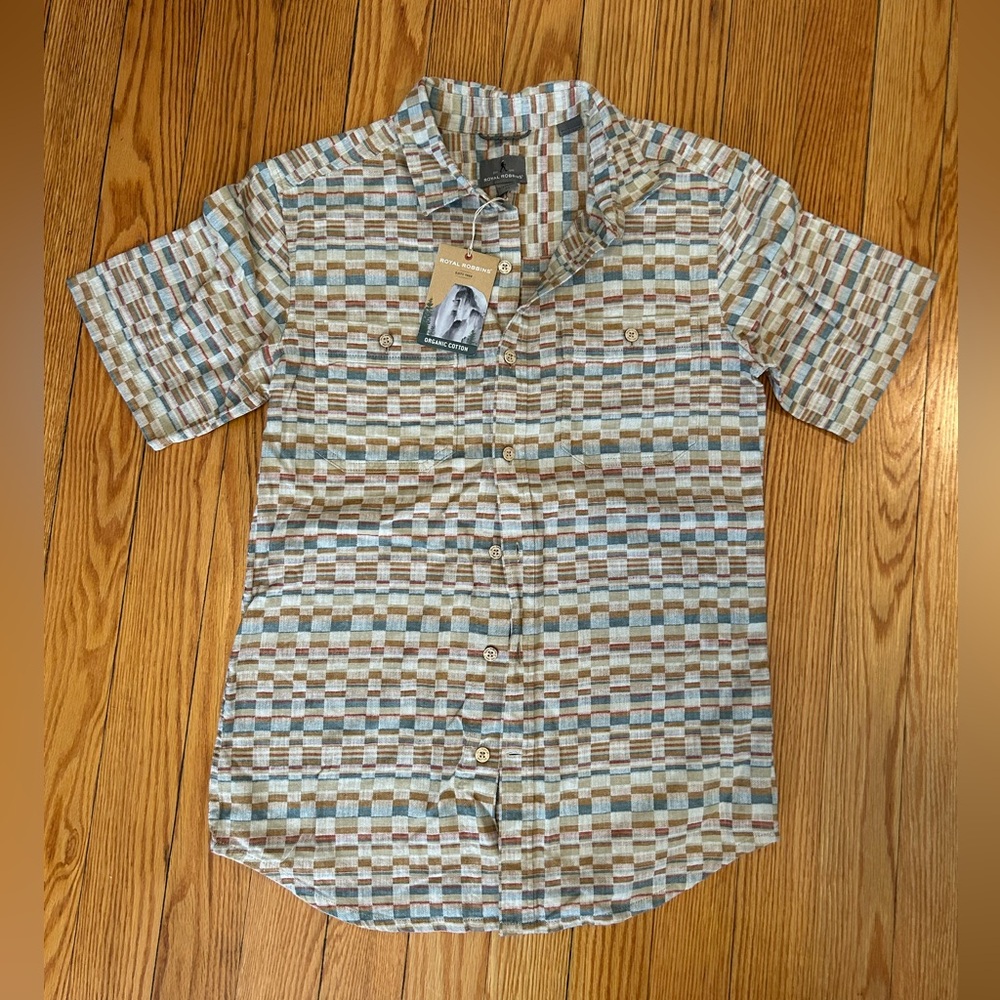 Men’s Button Down Royal Robbin’s Shirt